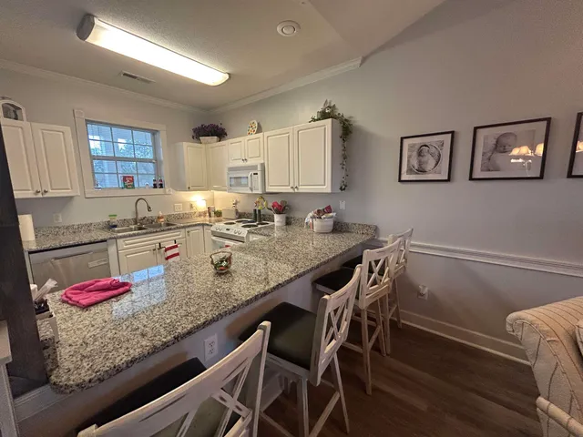 $178,900 | 4211 Hibiscus Drive, Unit 303, Little River, SC 29566