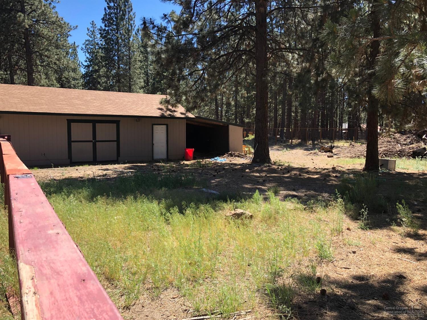59935 Navajo Road Bend, OR 97702 - Photo 5 of 16 Additional Photo