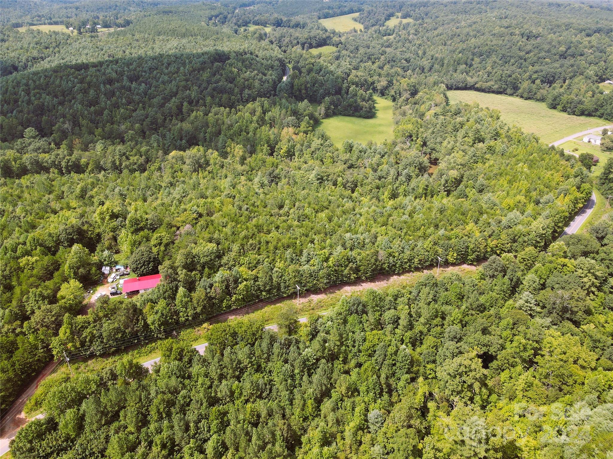 5157 Rhoney Road Connelly Springs, NC 28612 - Photo 7 of 29 Gallery Image 7