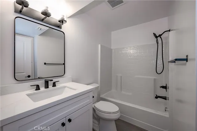 $419,900 | 26954 Flo Lane, Unit 345, Canyon Country, CA 91351