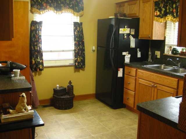 736 Vernon Road Columbus, OH 43209 - Photo 6 of 14 Gallery Image 6