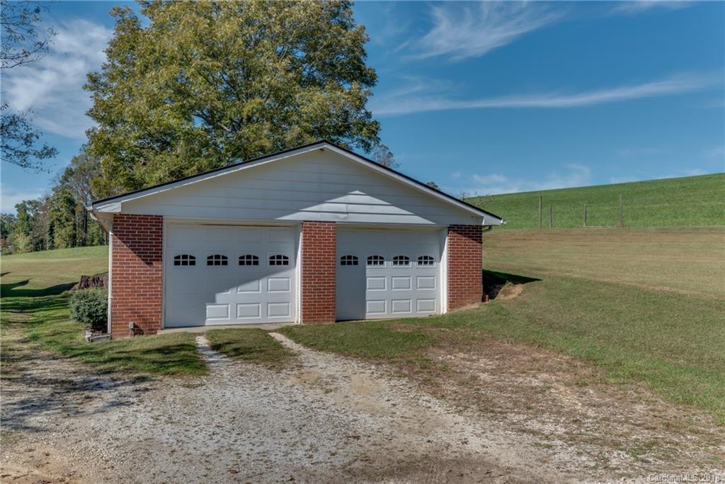 587 Big Hungry Road Flat Rock, NC 28731 - Photo 3 of 15 Gallery Image 3