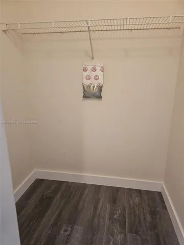 $2,000 | 4163 Haverhill Road, Unit 1209, West Palm Beach, FL 33417