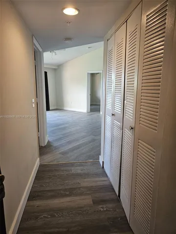 $2,000 | 4163 Haverhill Road, Unit 1209, West Palm Beach, FL 33417