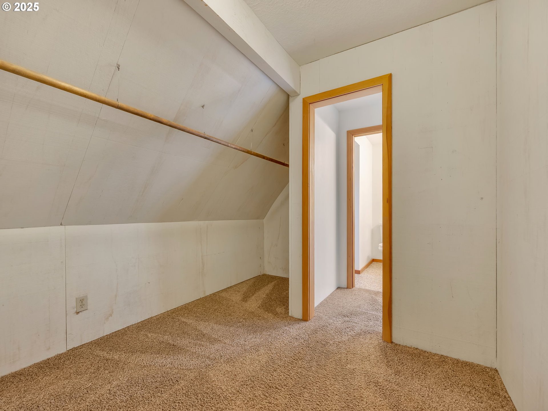 37555 Hauger Mountain Lane Seaside, OR 97138 - Photo 23 of 32 a view of an empty room