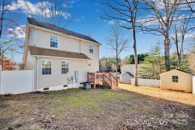 $350,000 | 7713 Red Robin Trail, Denver, NC 28037