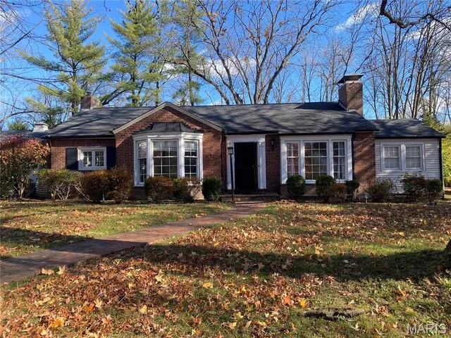 $4,125 | 8 Narragansett Drive, Ladue, MO 63124