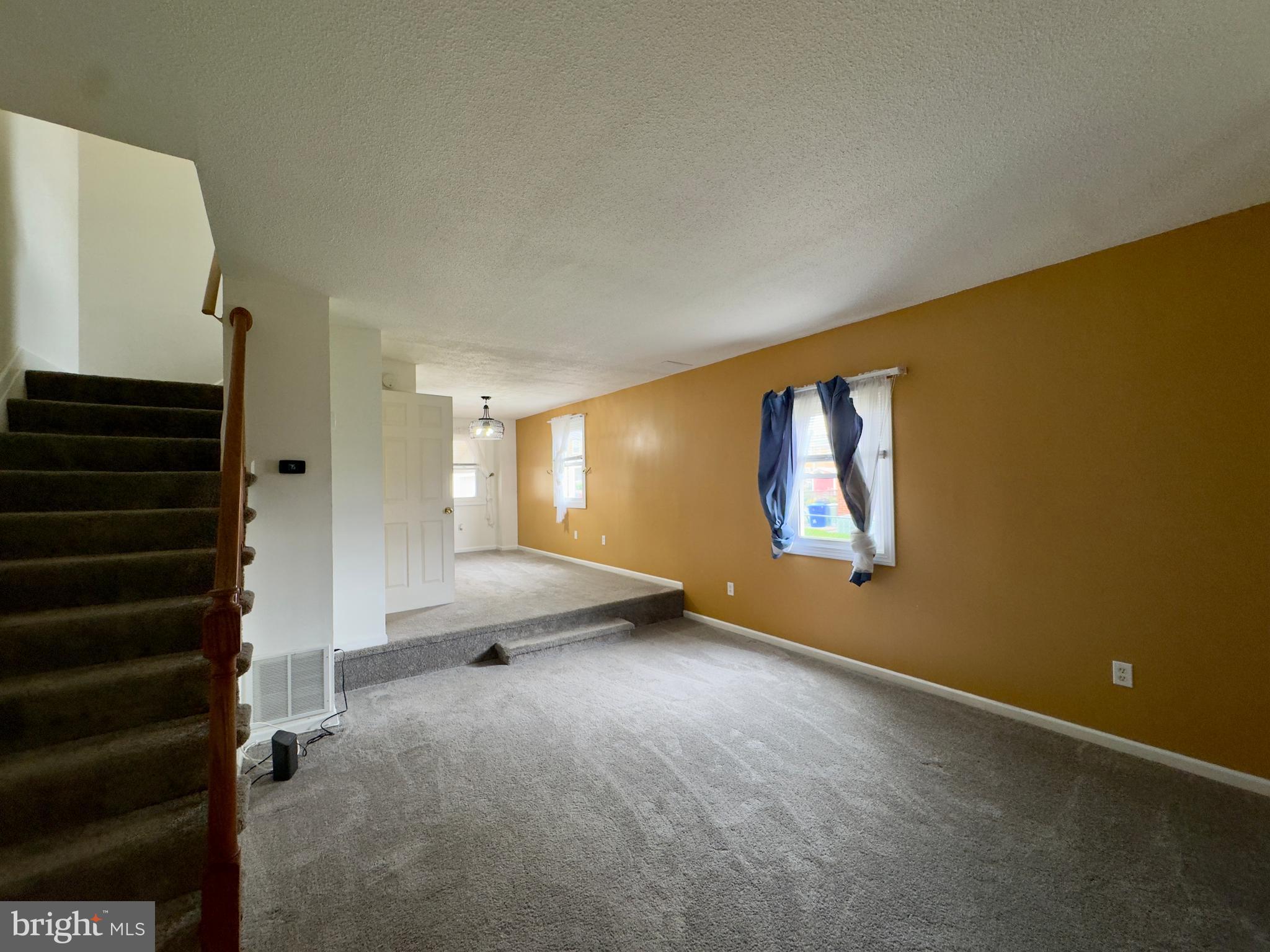 8166 Del Haven Road Baltimore, MD 21222 - Photo 12 of 21