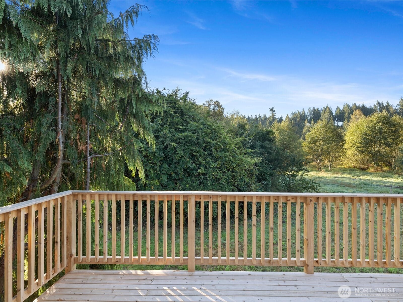 13802 State Rte 530 Northeast Arlington, WA 98223 - Photo 31 of 40 a view of balcony with wooden floor and fence