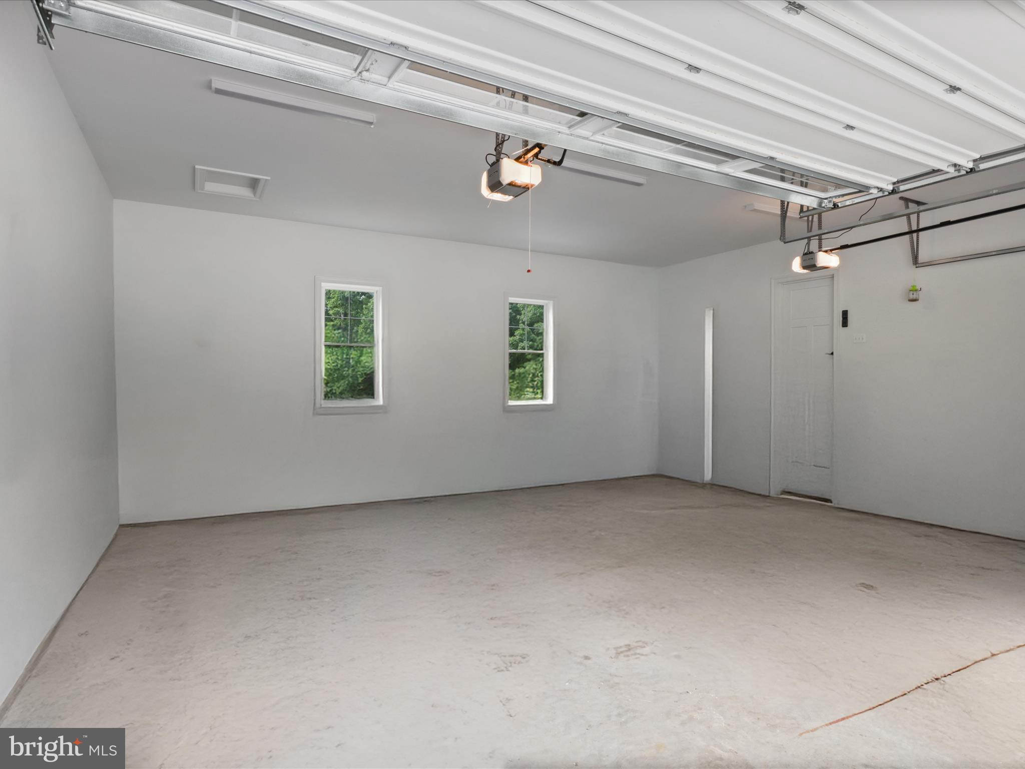 8254 Lees Ridge Road Warrenton, VA 20186 - Photo 23 of 60 3 car garage