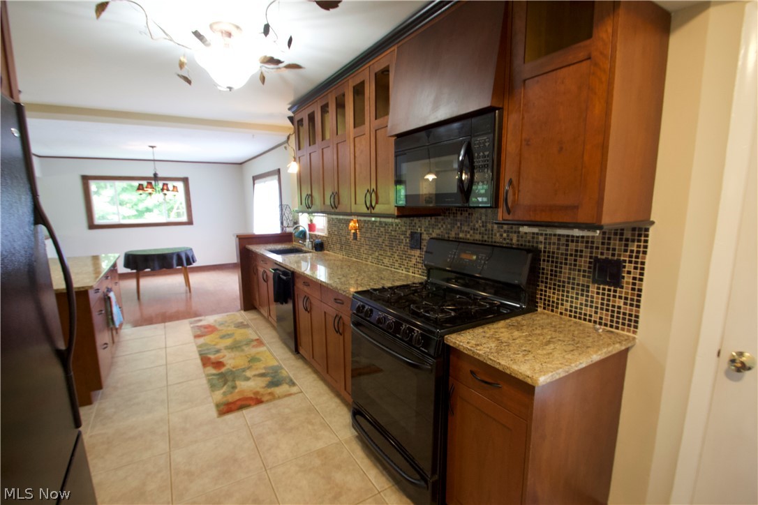 29481 Eddy Road Wickliffe, OH 44092 - Photo 18 of 26 Gallery Image 18