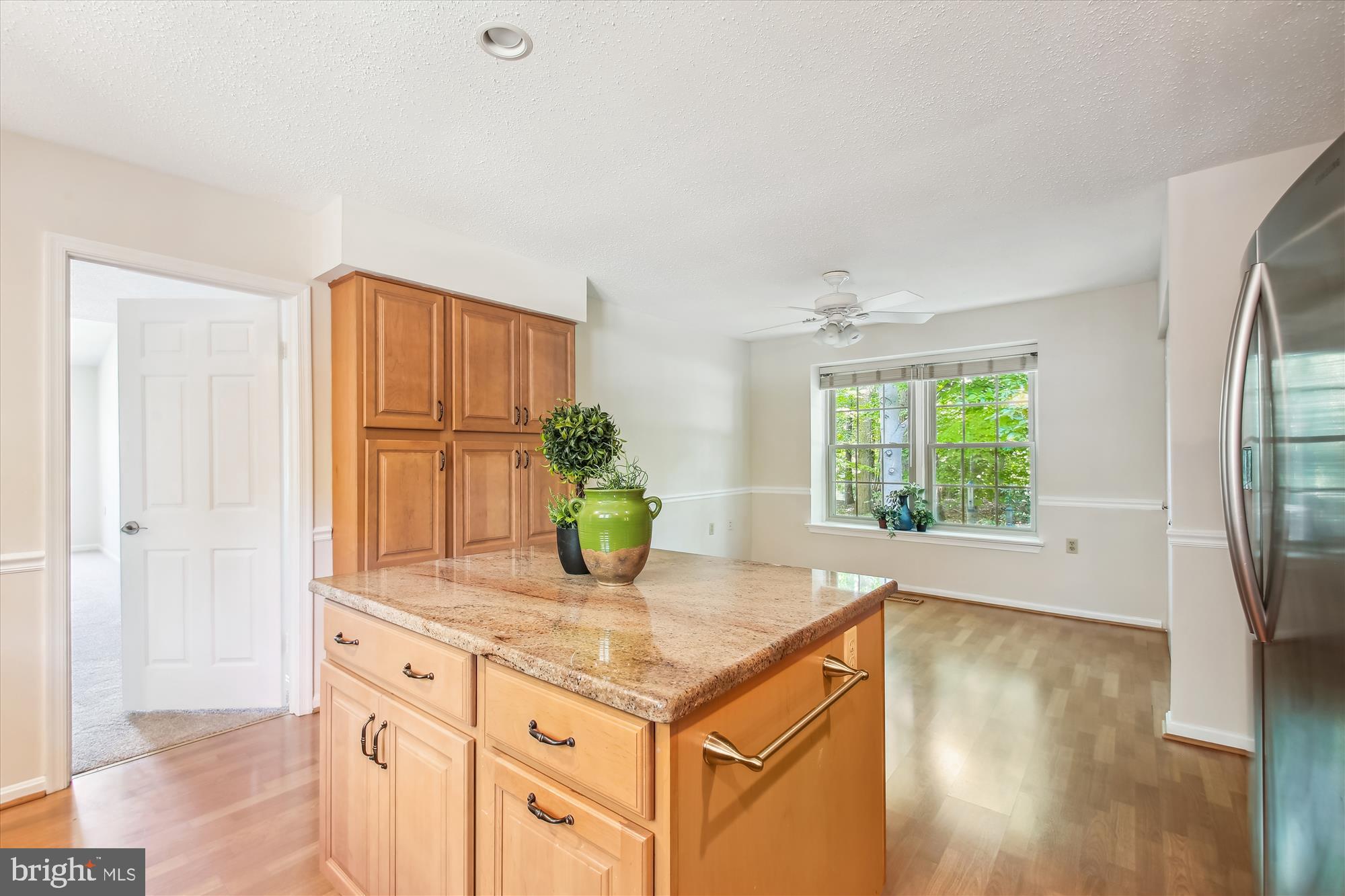 2579 Golfers Ridge Road Annapolis, MD 21401 - Photo 20 of 66 Sleek Granite Counters & Center Prep Island
