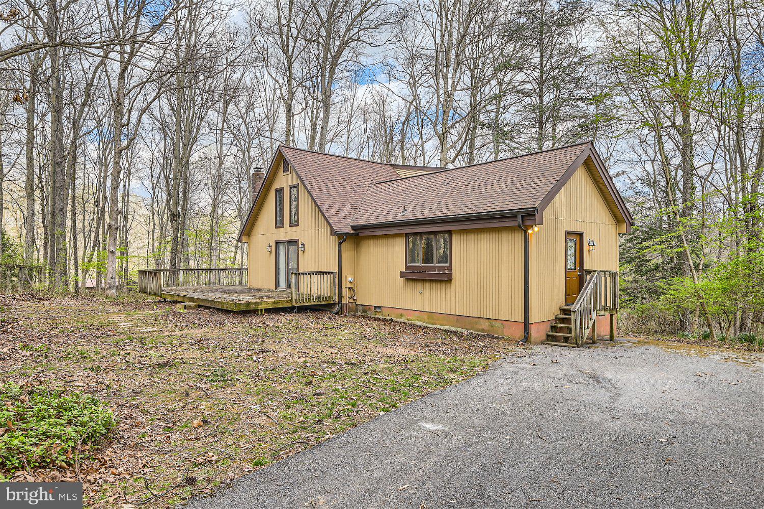 1488 Bollinger Road Westminster, MD 21157 - Photo 2 of 28 Gallery Image 2