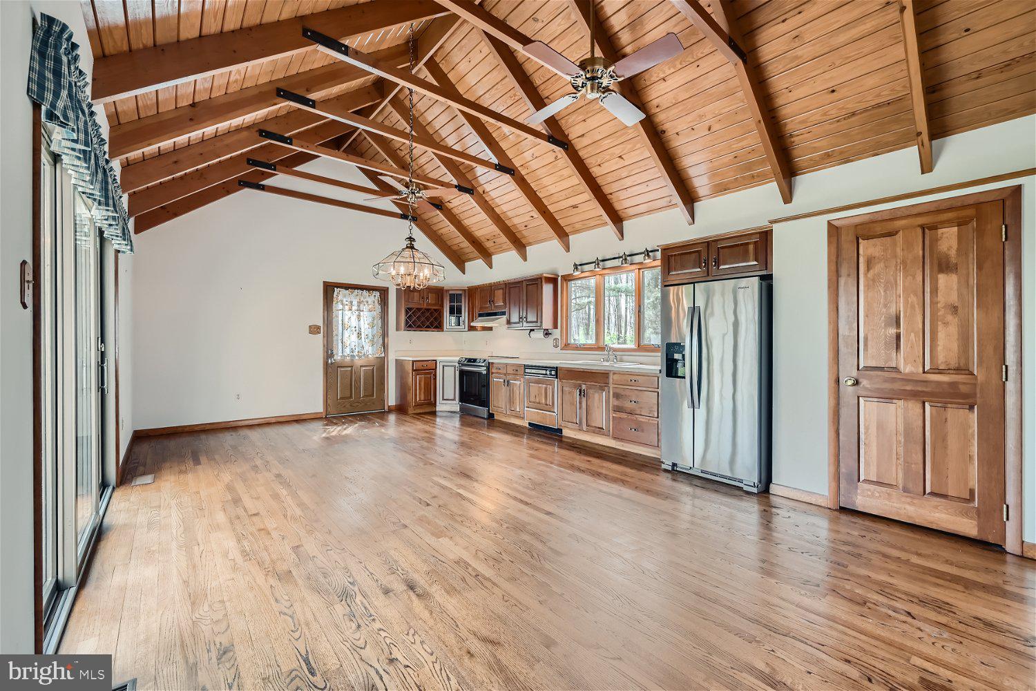 1488 Bollinger Road Westminster, MD 21157 - Photo 7 of 28 Gallery Image 7