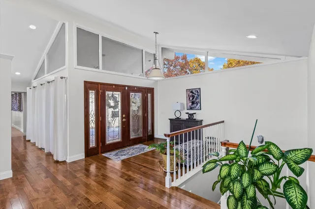 $574,900 | 120 Thornhill Drive, Danville, IL 61832