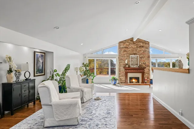 $574,900 | 120 Thornhill Drive, Danville, IL 61832