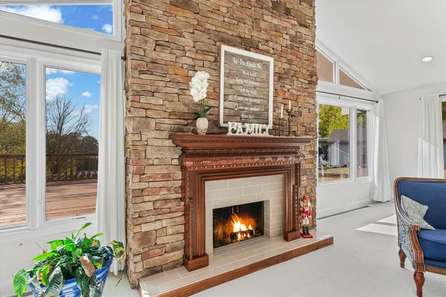 $574,900 | 120 Thornhill Drive, Danville, IL 61832