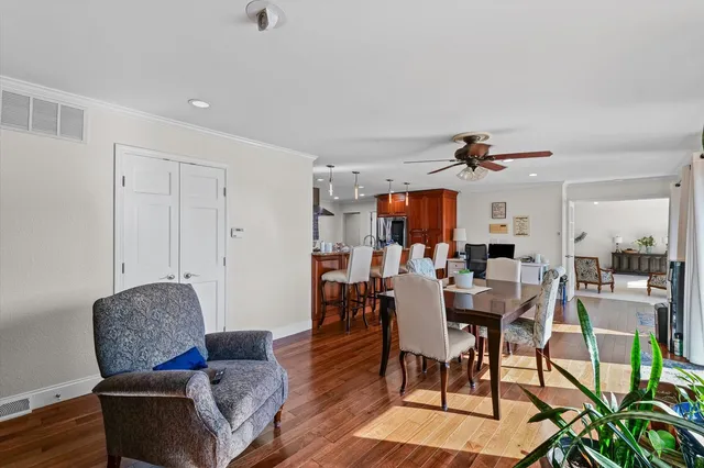 $574,900 | 120 Thornhill Drive, Danville, IL 61832