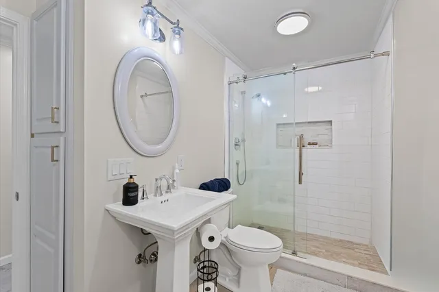 $574,900 | 120 Thornhill Drive, Danville, IL 61832