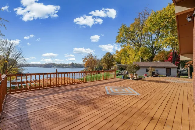 $574,900 | 120 Thornhill Drive, Danville, IL 61832