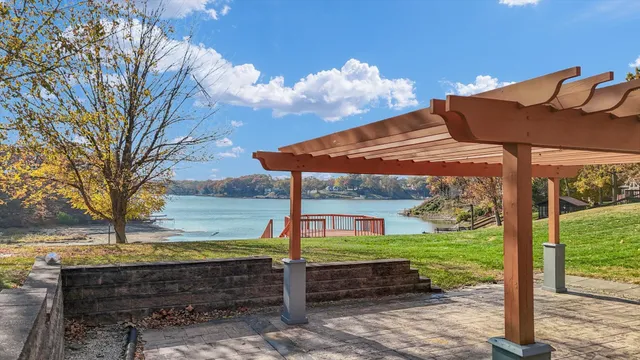 $574,900 | 120 Thornhill Drive, Danville, IL 61832