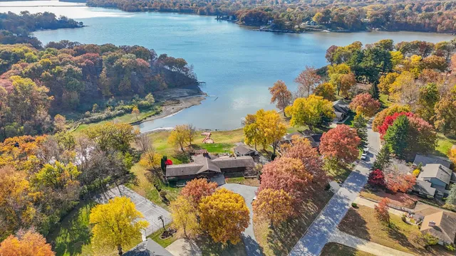 $574,900 | 120 Thornhill Drive, Danville, IL 61832