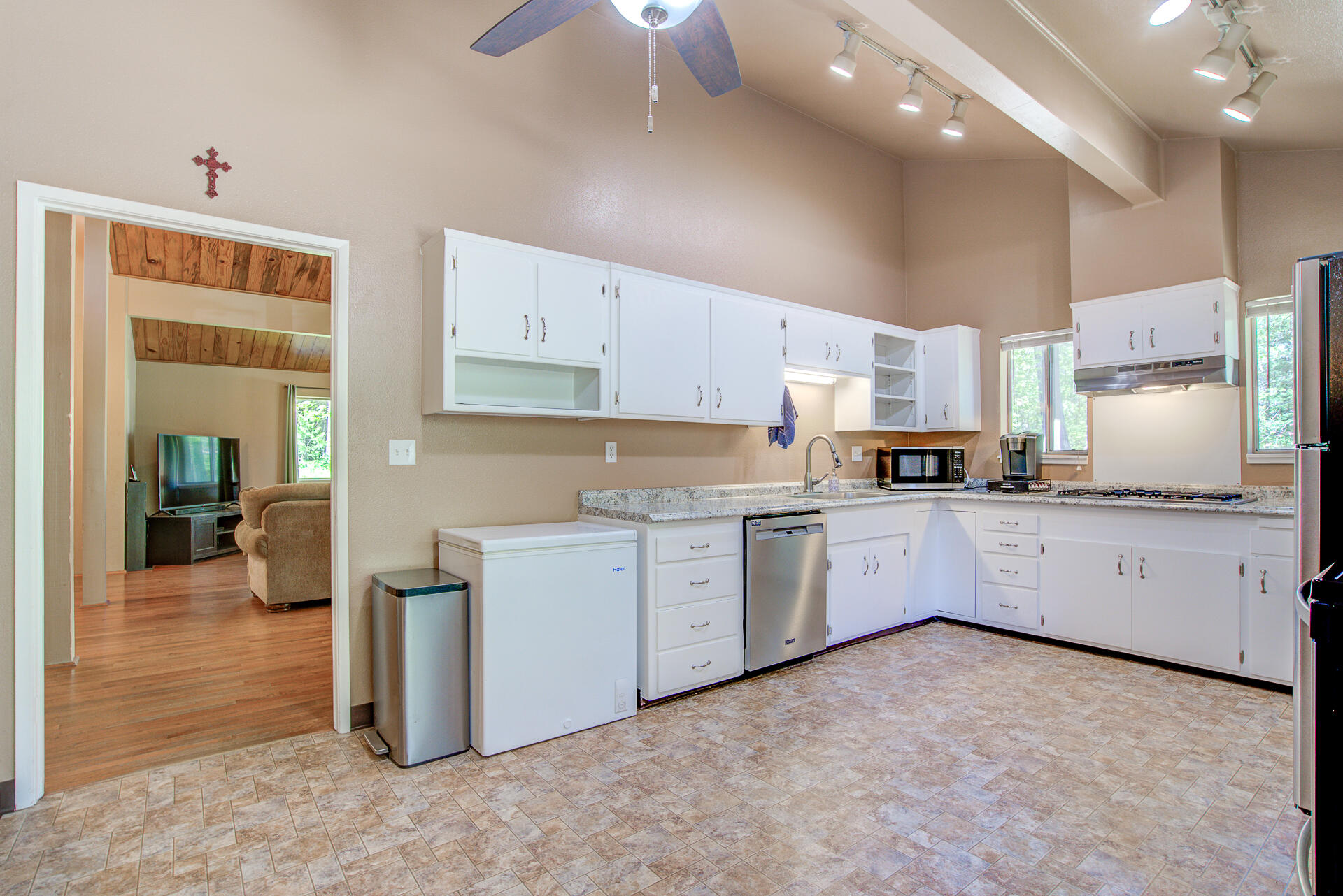 12 Billys Peak Road Trinity Center, CA 96091 - Photo 11 of 52 a kitchen that has a lot of cabinets in it and appliances