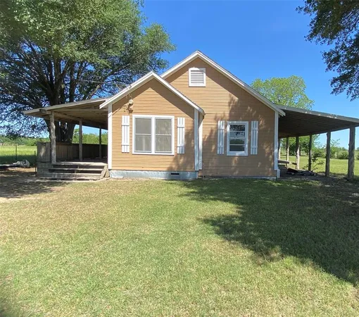 $205,000 | 15505 County Road 2138, Kerens, TX 75144