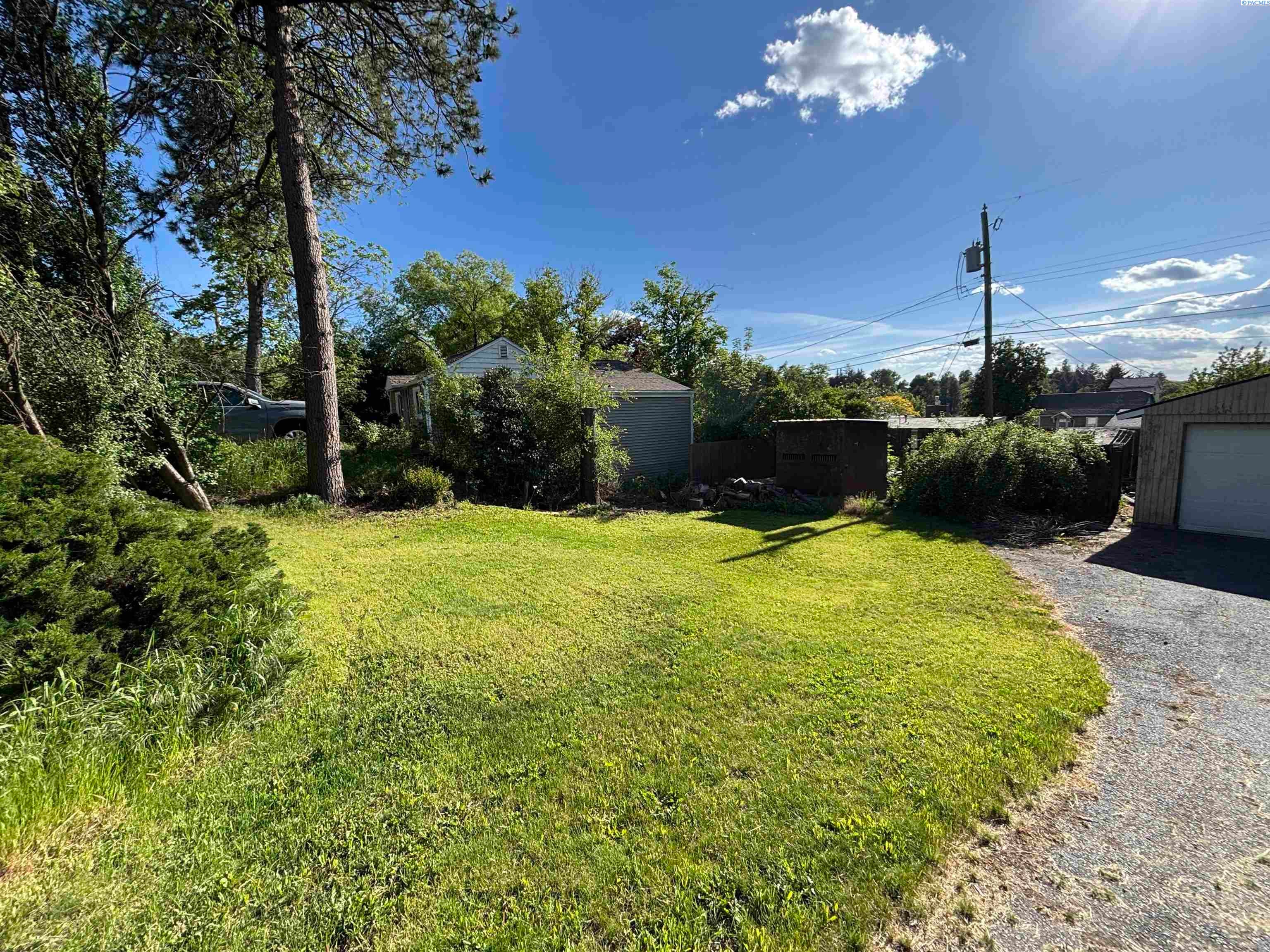 1155 Northeast Lybecker Road Pullman, WA 99163 - Photo 18 of 23 Gallery Image 18