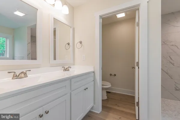 $649,999 | 31 Foxglove Lane, Kearneysville, WV 25430