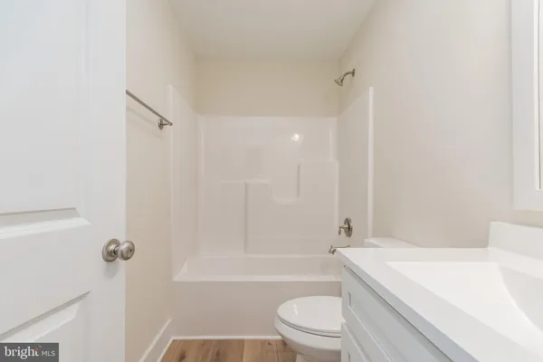 $649,999 | 31 Foxglove Lane, Kearneysville, WV 25430