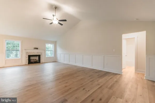 $649,999 | 31 Foxglove Lane, Kearneysville, WV 25430