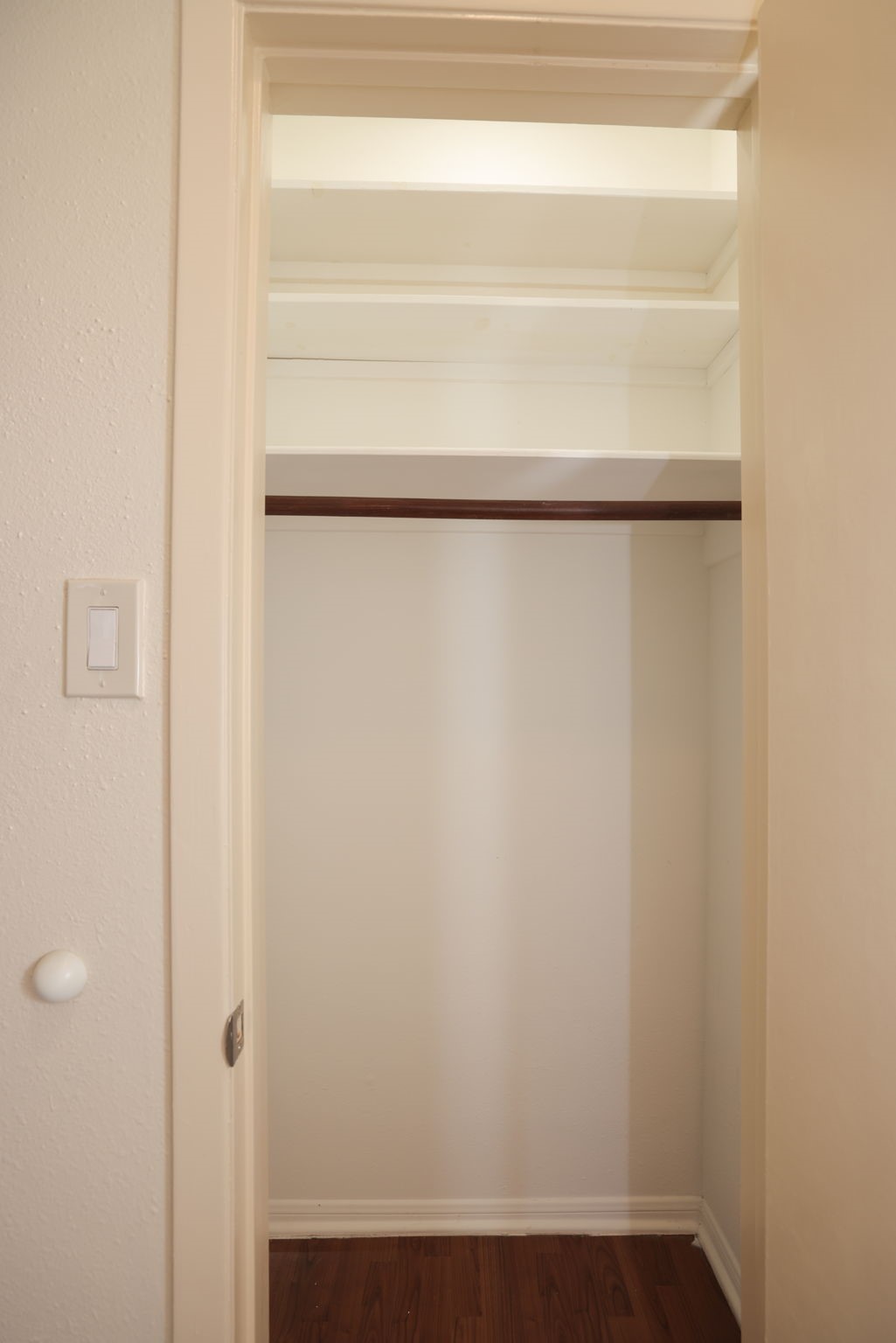 2001 Bering Drive, Unit 2F Houston, TX 77057 - Photo 22 of 32 a view of a small space