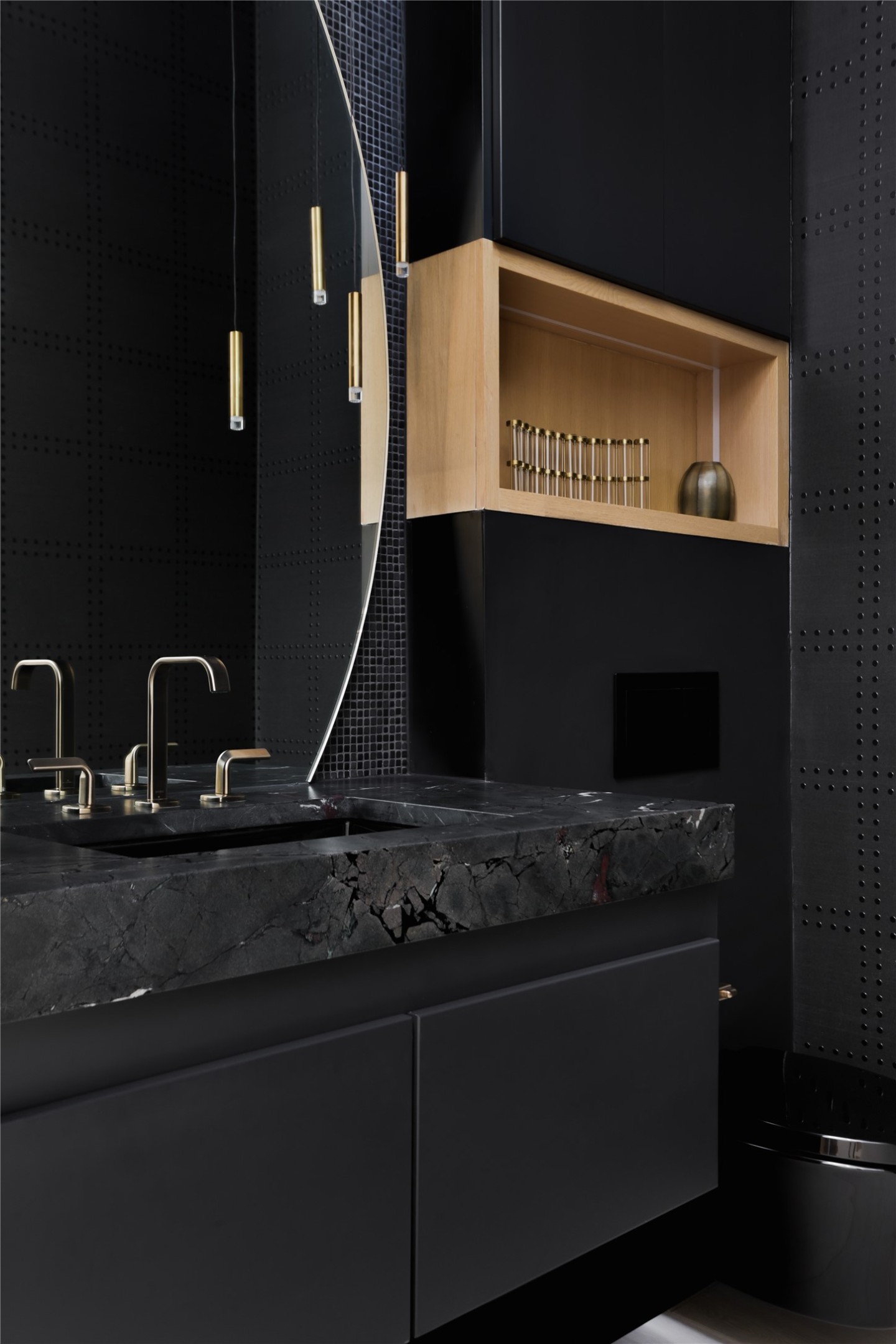 1003 The High Road Austin, TX 78746 - Photo 31 of 40 a close view of sink