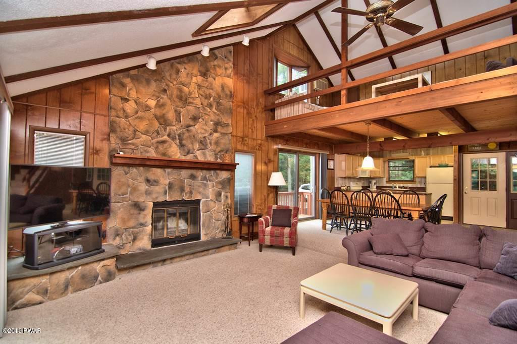 2045 Roamingwood Road Lake Ariel, PA 18436 - Photo 8 of 88