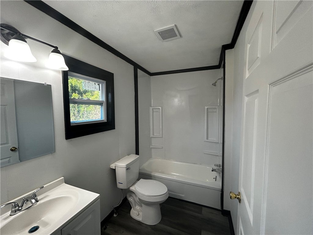 1905 65th Street Valley, AL 36854 - Photo 17 of 19 Bathroom 2