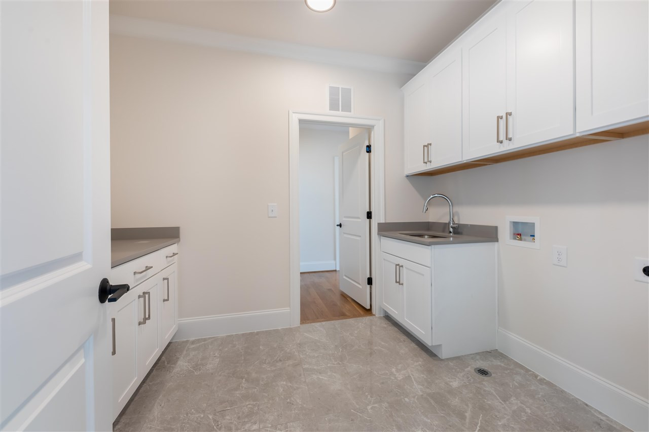 1439 Nottingham Road Raleigh, NC 27607 - Photo 19 of 23 Photo 19
