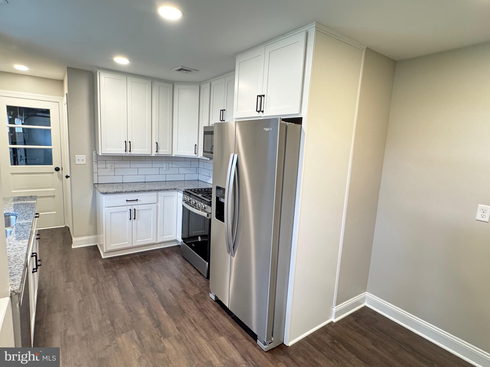 242 Reynolds Mill Road York, PA 17403 - Photo 6 of 36 Gallery Image 6