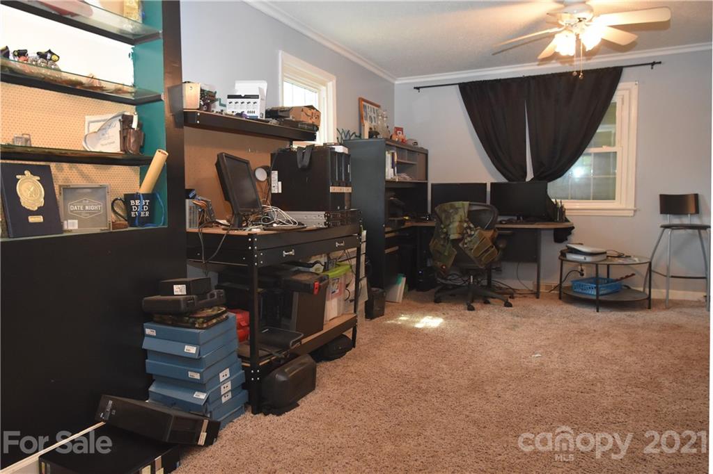 1982 Boyd Road Blackstock, SC 29014 - Photo 22 of 36 a room with musical instruments