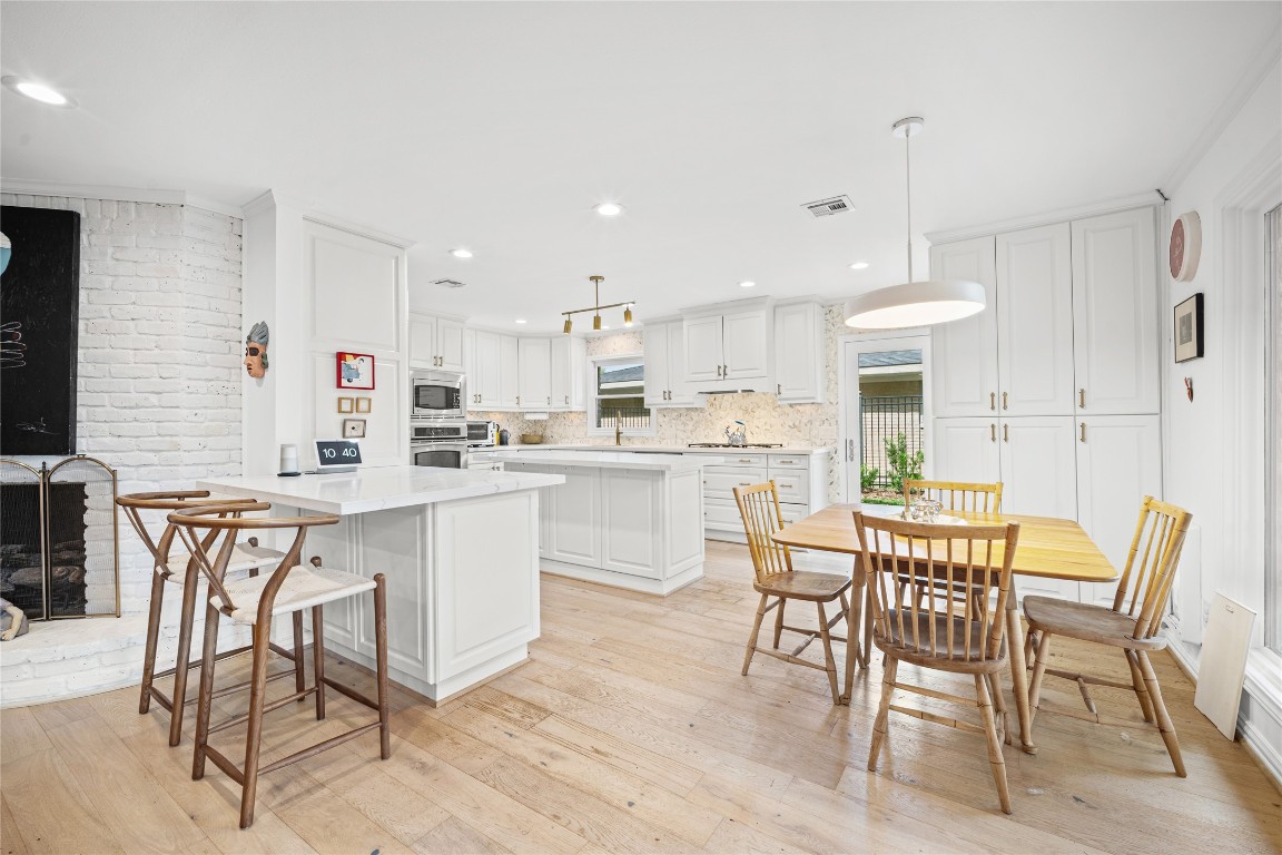 6206 Rutherglenn Drive Houston, TX 77096 - Photo 13 of 32