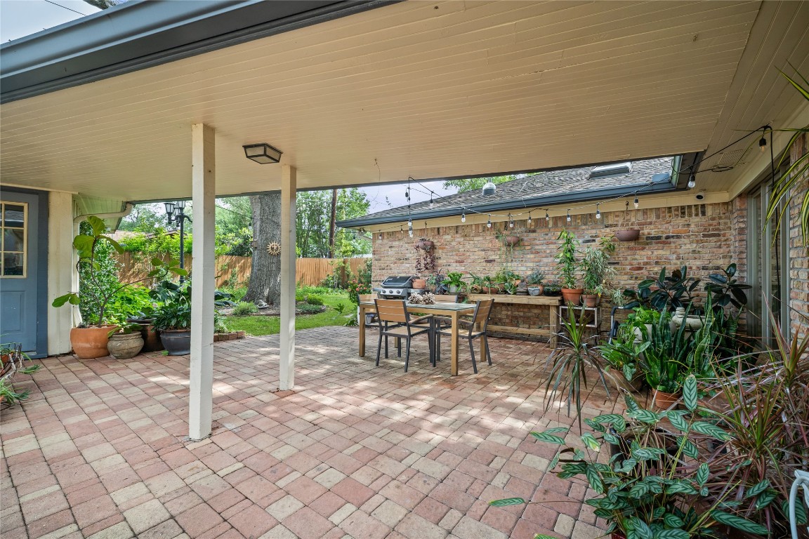 6206 Rutherglenn Drive Houston, TX 77096 - Photo 29 of 32