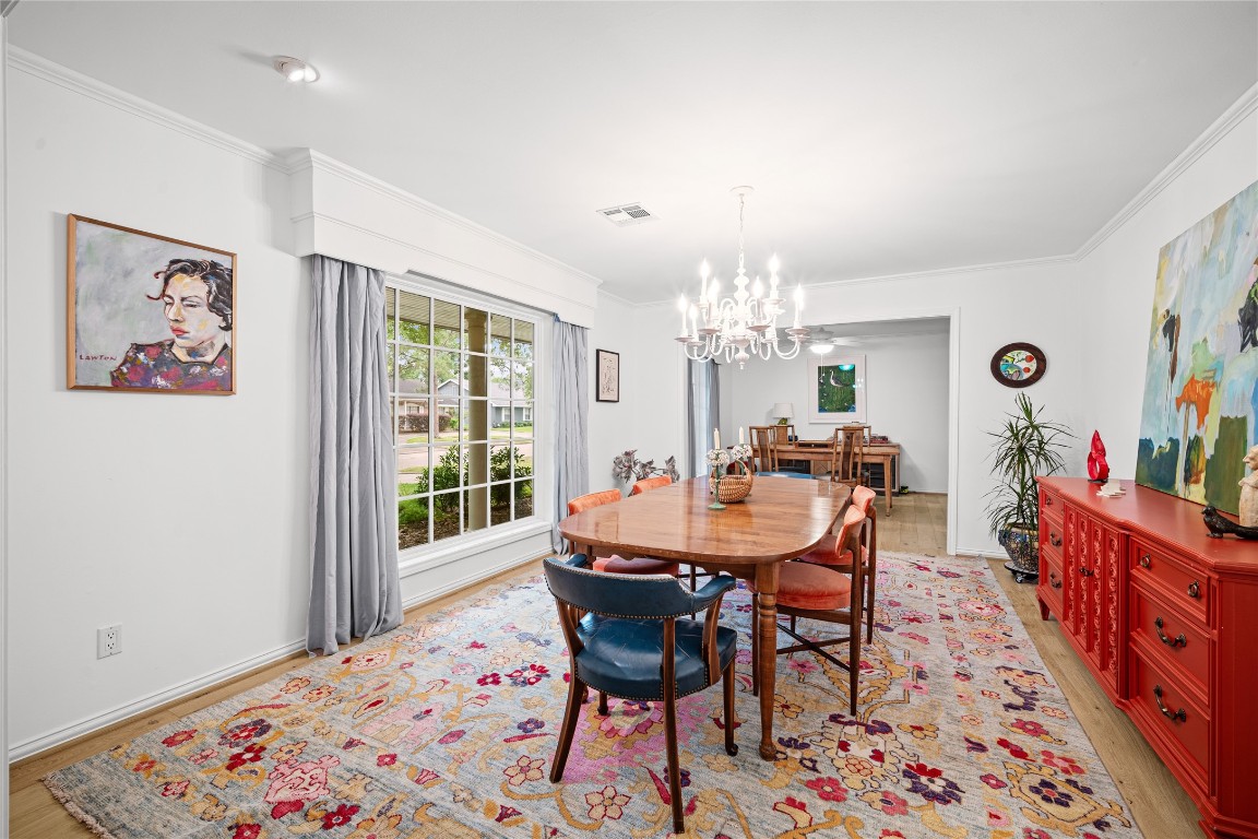 6206 Rutherglenn Drive Houston, TX 77096 - Photo 7 of 32