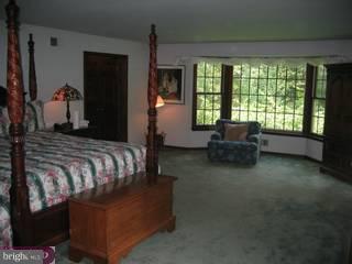 476 Stoneybrook Road Newtown, PA 18940 - Photo 5 of 6