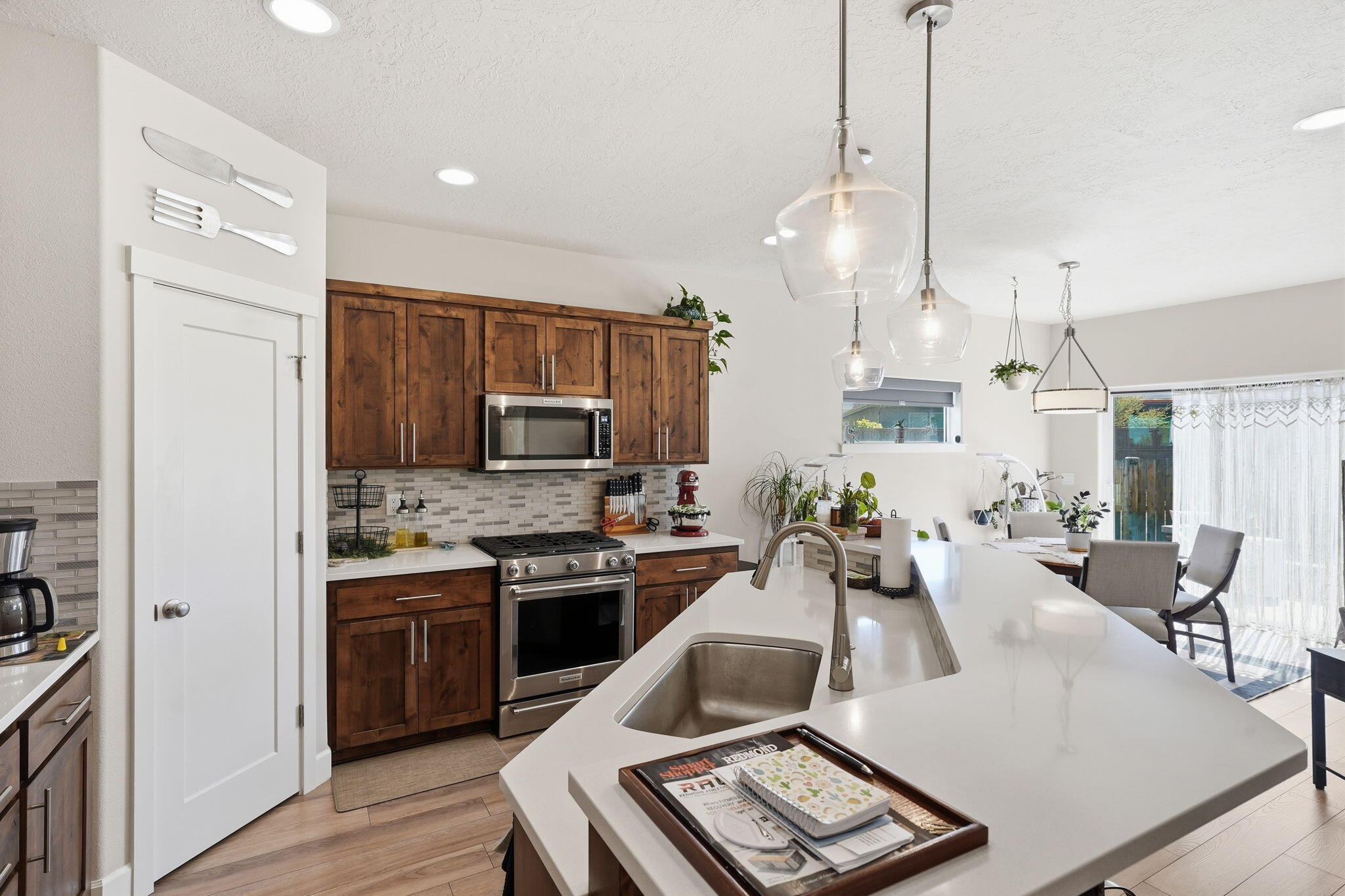 4722 Southwest Zenith Avenue Redmond, OR 97756 - Photo 21 of 59