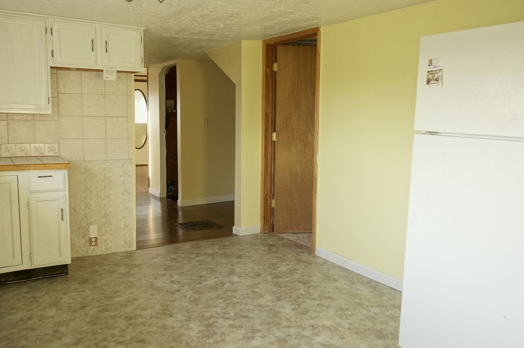 10275 North Rolland Road Lake, MI 48632 - Photo 13 of 30 1809161-12.JPG