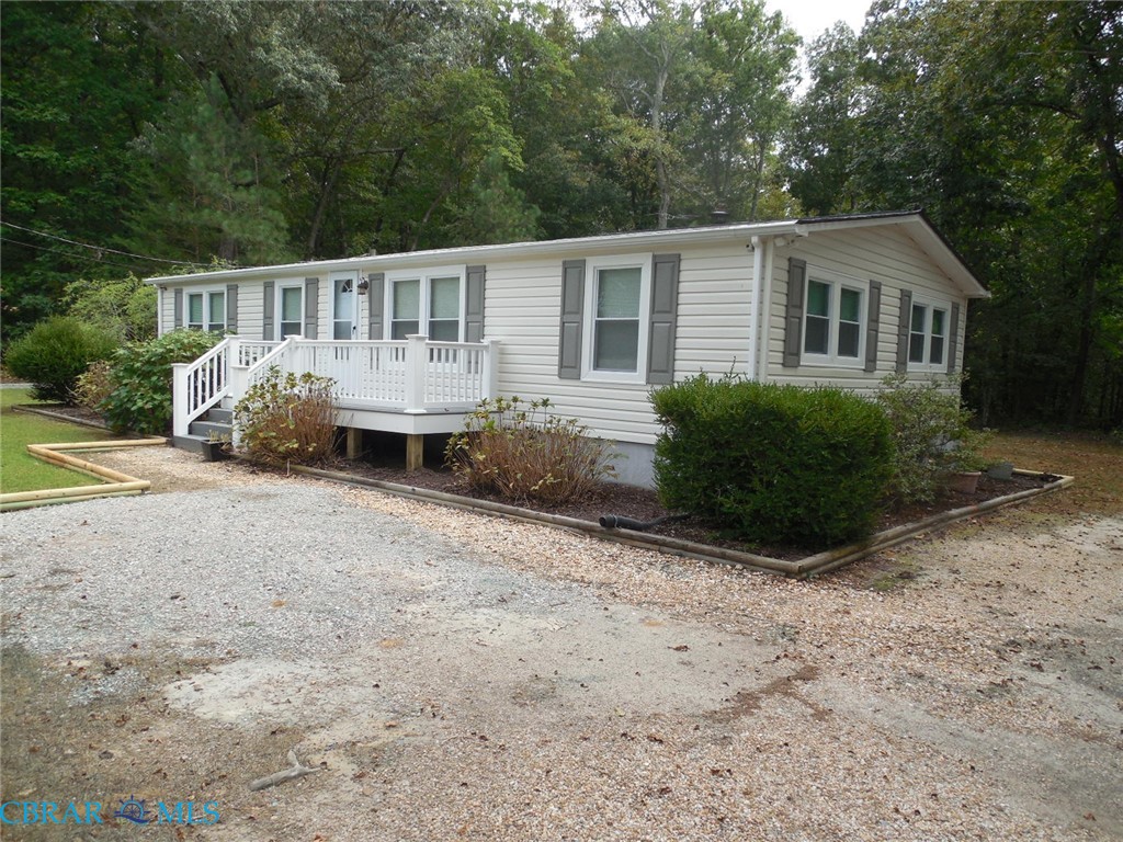 6165 Ark Road Gloucester, VA 23061 - Photo 1 of 16 Gallery Image 1
