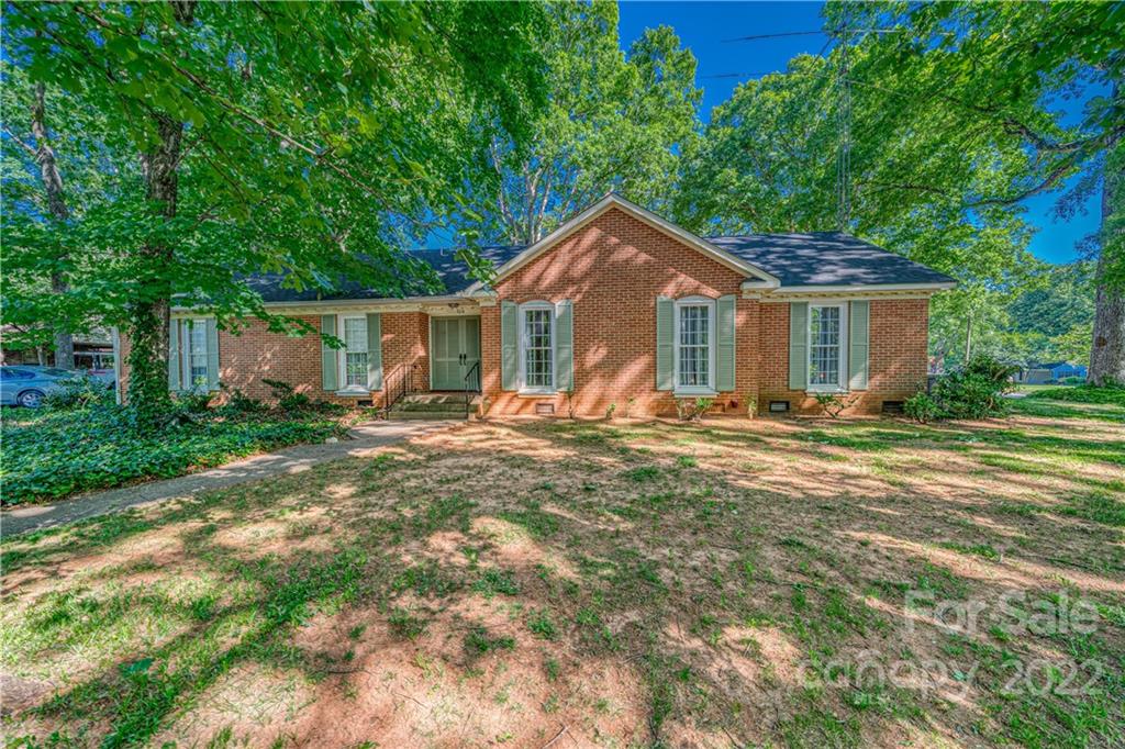 700 Rama Road Charlotte, NC 28211 - Photo 1 of 30 Gallery Image 1