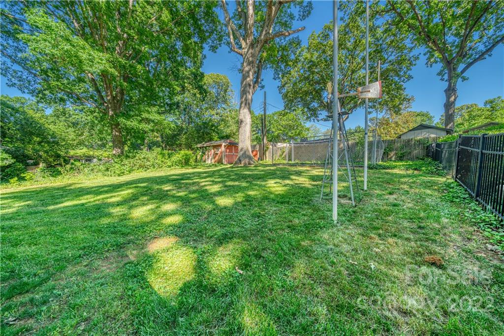 700 Rama Road Charlotte, NC 28211 - Photo 27 of 30 Gallery Image 27