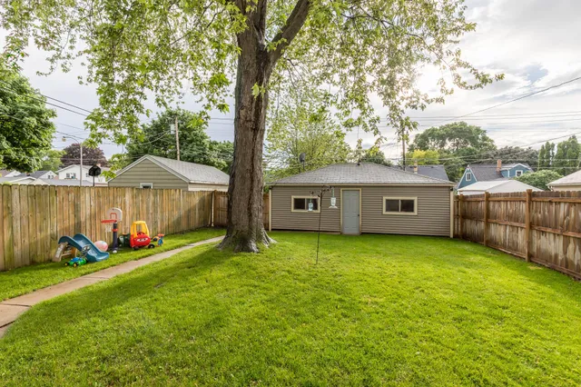 $339,900 | 3407 North 88th Street, Milwaukee, WI 53222