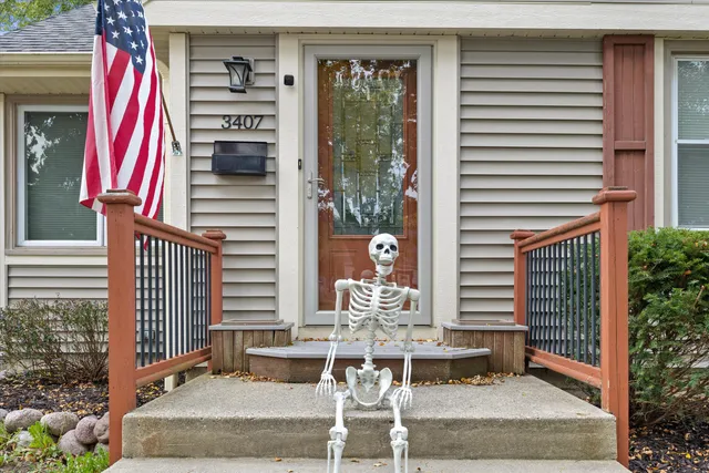 $339,900 | 3407 North 88th Street, Milwaukee, WI 53222